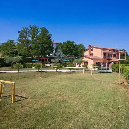 House Parenzana Casa de Férias Vižinada